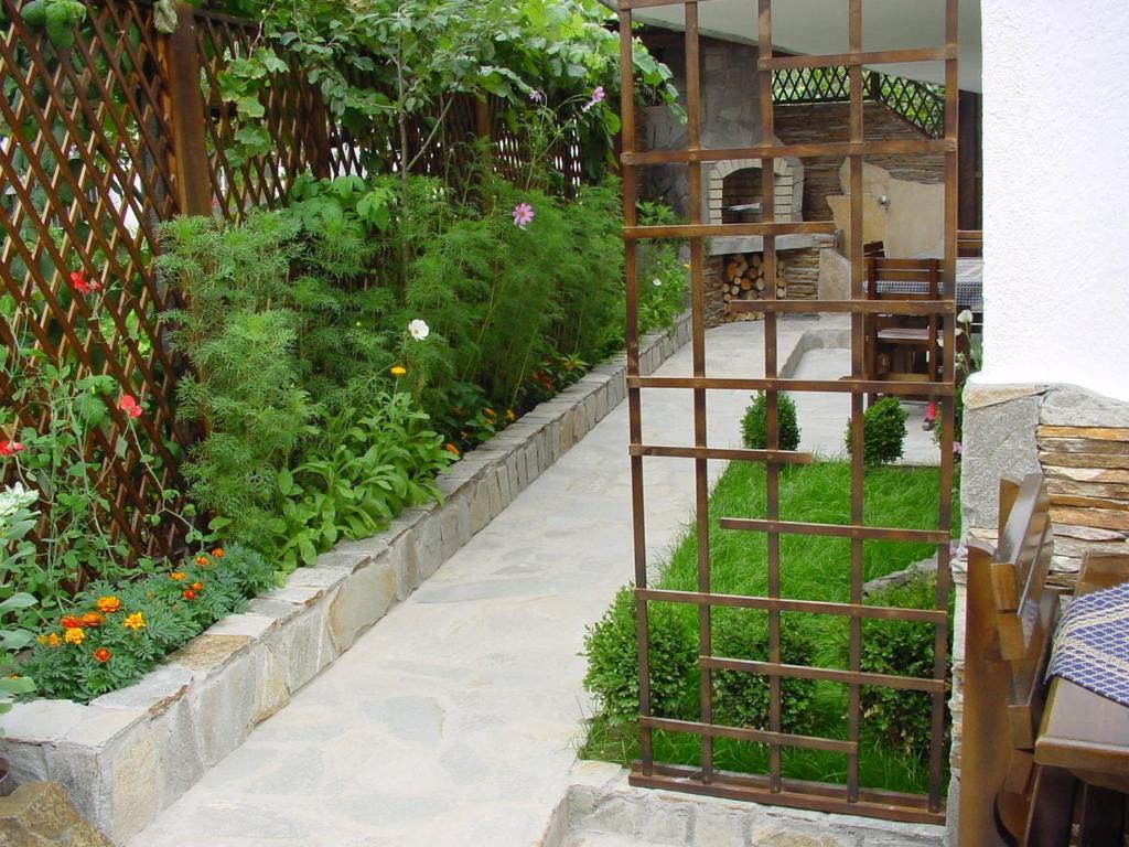 Guest House Voyno Dobriniszte Zewnętrze zdjęcie